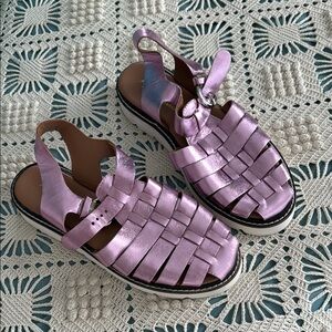 Anthropologie pink Sandals with Fisherman Style